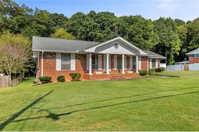 6125 Phillips Drive, Morrow, GA 30260 - Photo 2