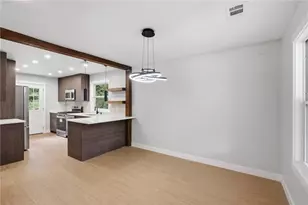 2531 Hood Ave NW, Atlanta, GA 30318 - Photo 10