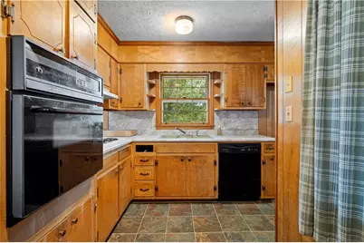 1311 Mary Dale Drive SW, Lilburn, GA 30047 - Photo 8