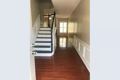 134 Regent Place, Woodstock, GA 30188 - Photo 2