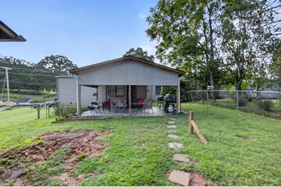 959 Hillcrest Drive, McCaysville, GA 30555 - Photo 8
