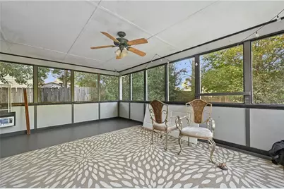 320 Fountainmist Trail, Lawrenceville, GA 30043 - Photo 22