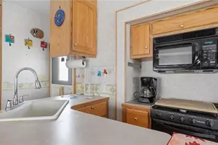 93 2nd St, Ellijay, GA 30540 - Photo 10