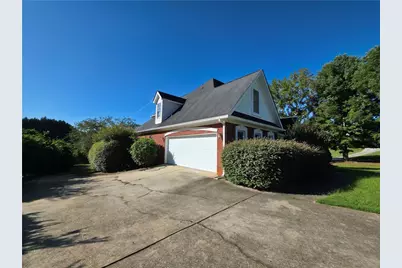 500 Thoreau Lane, Jonesboro, GA 30236 - Photo 2