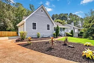 503 Horseshoe Cir, Stockbridge, GA 30281 - Photo 2