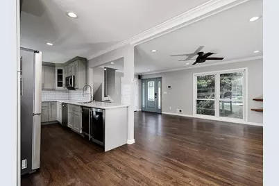1906 Lochlomand Lane SE, Smyrna, GA 30080 - Photo 6