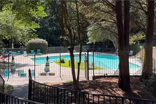 605 Dunbar Dr, Atlanta, GA 30338 - Photo 26