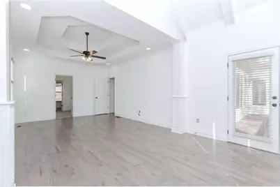 4234 Quail Creek Drive, Flowery Branch, GA 30542 - Photo 2