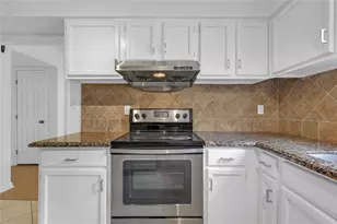 1138 Moorestown Cir, Decatur, GA 30033 - Photo 10