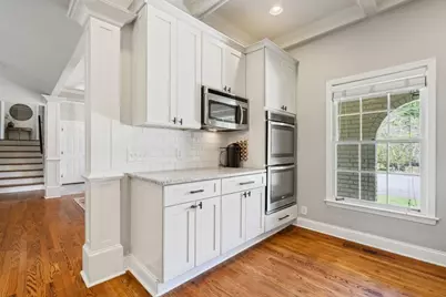 1475 Carnaby Court, Dunwoody, GA 30338 - Photo 10