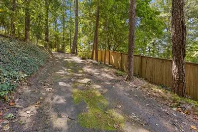 1510 W Wesley Road NW, Atlanta, GA 30327 - Photo 2