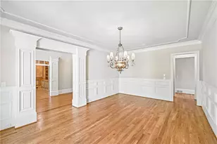 880 Crabapple Hl, Alpharetta, GA 30004 - Photo 16