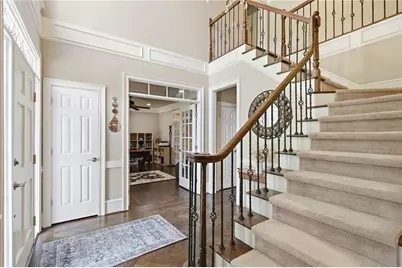 2685 Braffington Court, Sandy Springs, GA 30350 - Photo 6