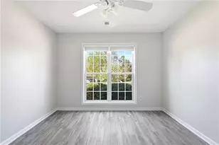1321 Log Cabin Ln, Lawrenceville, GA 30045 - Photo 28