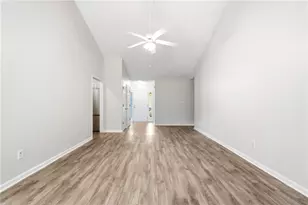 1321 Log Cabin Ln, Lawrenceville, GA 30045 - Photo 12