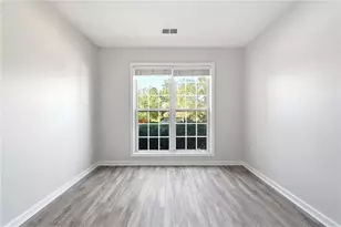 1321 Log Cabin Ln, Lawrenceville, GA 30045 - Photo 6