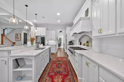 615 Burke Road NE, Atlanta, GA 30305 - Photo 10