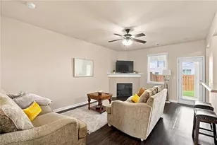 413 Fern Bay Dr SW, Atlanta, GA 30331 - Photo 6