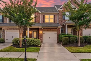 3123 Haynes Park Dr, Lithonia, GA 30038 - Photo 2