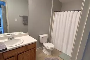 2460 Vine St, Union City, GA 30291 - Photo 10
