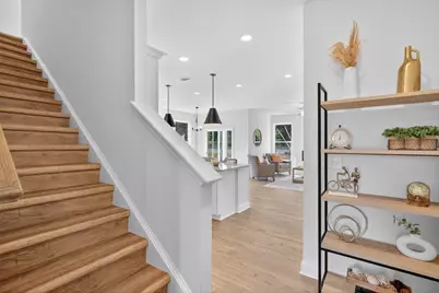 135 Windsor Park Court, Jefferson, GA 30549 - Photo 2