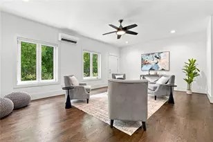 1099 Briar Cove Circle NE, Atlanta, GA 30329 - Photo 14