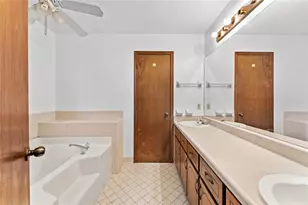 212 Farmbrook Parkway E, Stockbridge, GA 30281 - Photo 16