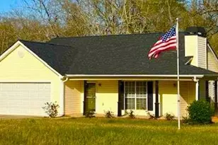 328 Cattlemans Cir, McDonough, GA 30252 - Photo 2