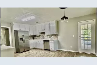 328 Cattlemans Circle, McDonough, GA 30252 - Photo 4
