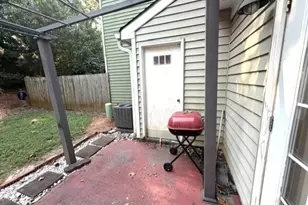 1085 New Haven Dr SW, Marietta, GA 30064 - Photo 20