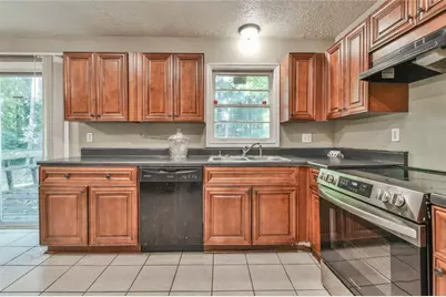 625 Long Circle NW, Lawrenceville, GA 30044 - Photo 10