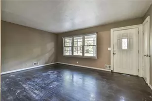 625 Long Cir NW, Lawrenceville, GA 30044 - Photo 4