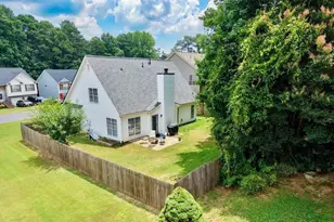 225 Shadetree Ln, Lawrenceville, GA 30044 - Photo 6