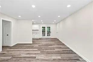 131 Hummingbird Ln SE, Calhoun, GA 30701 - Photo 8