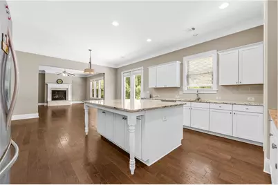 3760 Kentwood Court, Suwanee, GA 30024 - Photo 4