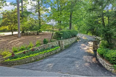 4338 Harris Trail NW, Atlanta, GA 30327 - Photo 96