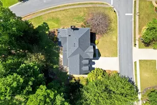 5719 Fairwood Dr NW, Acworth, GA 30101 - Photo 8