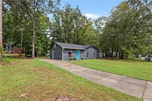 6010 Fieldcrest Dr, Morrow, GA 30260 - Photo 2
