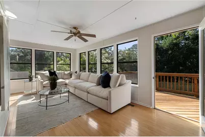 4402 Nassau Way NE, Marietta, GA 30068 - Photo 16