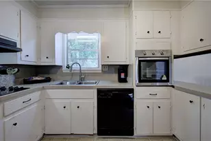 24 Spring St, Cartersville, GA 30120 - Photo 12