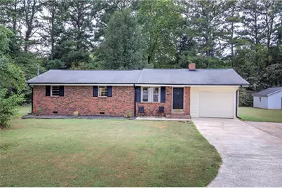 24 Spring Street, Cartersville, GA 30120 - Photo 1