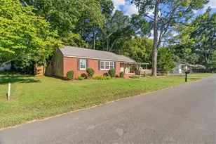 137 Oak St, Summerville, GA 30747 - Photo 34