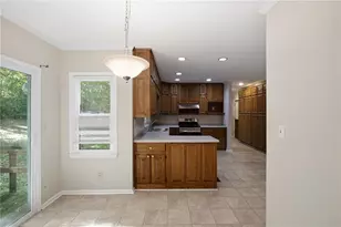 4927 Castlewood Dr SW, Lilburn, GA 30047 - Photo 12