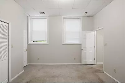 4927 Castlewood Drive SW, Lilburn, GA 30047 - Photo 26