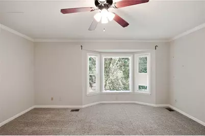 4927 Castlewood Drive SW, Lilburn, GA 30047 - Photo 24