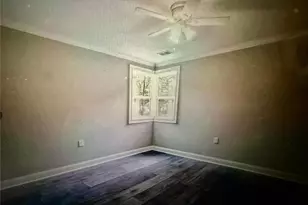 1375 Graymont Dr SW, Atlanta, GA 30310 - Photo 8