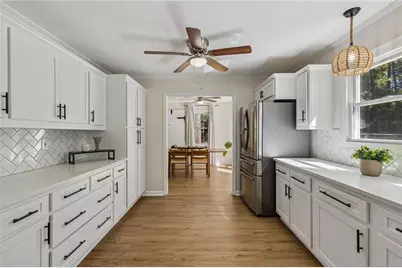 107 Emerald Cove Drive, Woodstock, GA 30189 - Photo 6