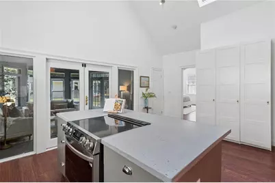 973 Longley Avenue NW, Atlanta, GA 30318 - Photo 10