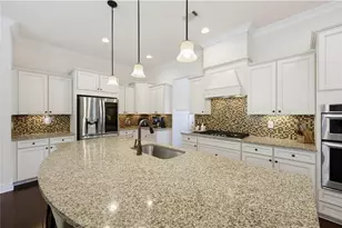 12269 Ferncreek Dr, Alpharetta, GA 30004 - Photo 10