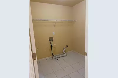 1594 Hampton Hollow Trail, Lawrenceville, GA 30043 - Photo 18